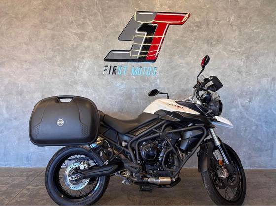 TRIUMPH TIGER 800XC 